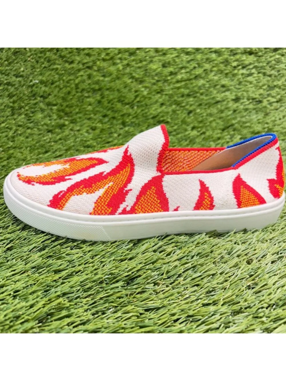 Rothy's The Kids Flame Fire Boys Size 3Y White Red Casual Slip On Flats Shoes